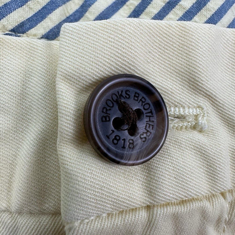 Brooks Brothers Mens Clark Chino Pants Actual 32x28 Yellow‎ 100% Cotton Straight - Picture 3 of 16